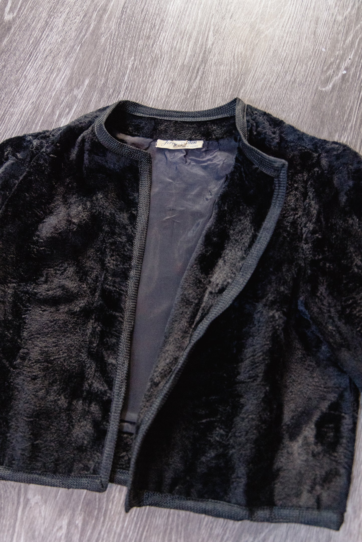 Vintage Jerry gildan New York xs womens fur coat in black